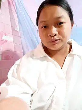 Snapshot of girl-babi chatting on 07/20/26, 03:32 girl-babi online show from 07/20/26, 03:32