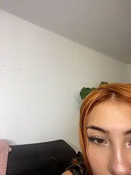 Isabella18 pink online show from 04/11/26, 01:43