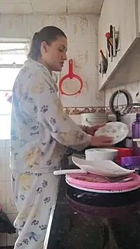 lindasyt online show from 12/15/25, 04:22