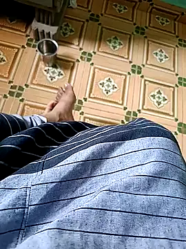 maddy3108 online show from 09/23/25, 04:59