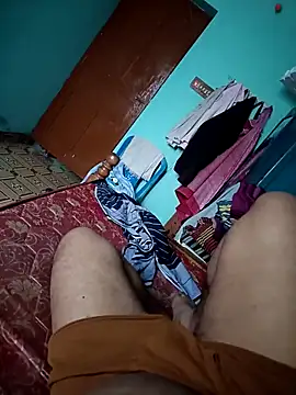 maddy3108 online show from 12/16/25, 04:06