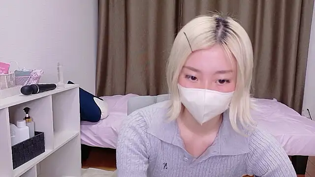 Nana  ch online show from 06/25/26, 04:22