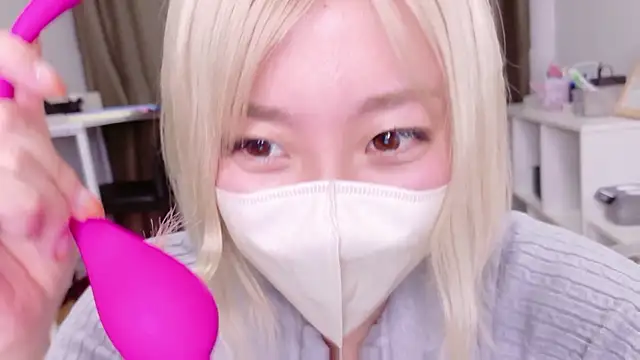 Nana  ch online show from 06/29/26, 04:29