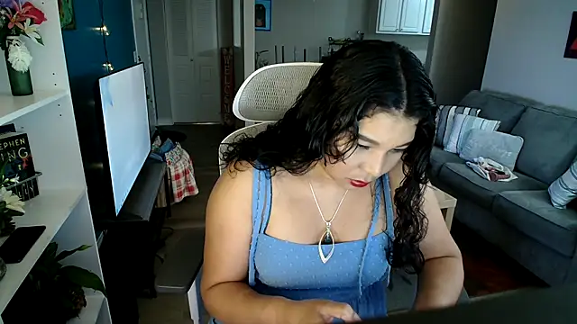 Snapshot of SHEILYN_ chatting on 04/23/26, 05:08 SHEILYN online show from 04/23/26, 05:08