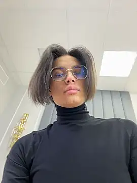 VioletAsh online show from 01/11/26, 04:17