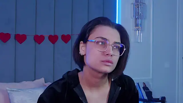 VioletAsh online show from 02/28/26, 05:08