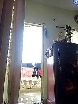 Sneha16 online show from 11/26/25, 04:02