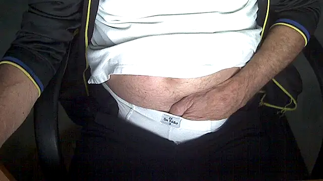 velikifant7 online show from 02/15/26, 05:15