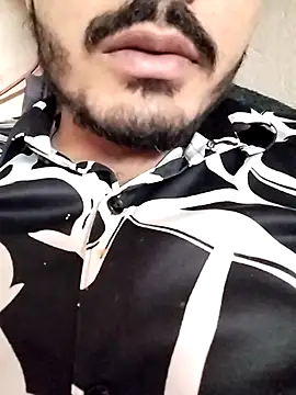 Hotyy subhu online show from 10/12/25, 03:00