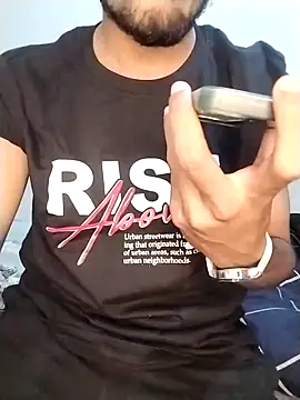 Hotyy subhu online show from 04/18/26, 02:32