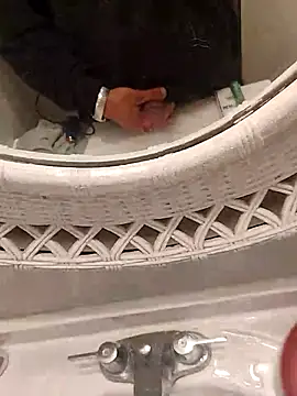 tukica56 online show from 11/18/25, 10:09