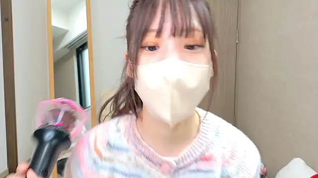 riri  nyan o0 online show from 02/11/26, 05:12