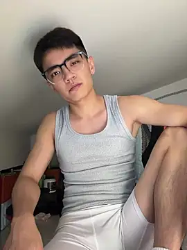 XTTX49 online show from 08/03/26, 03:16