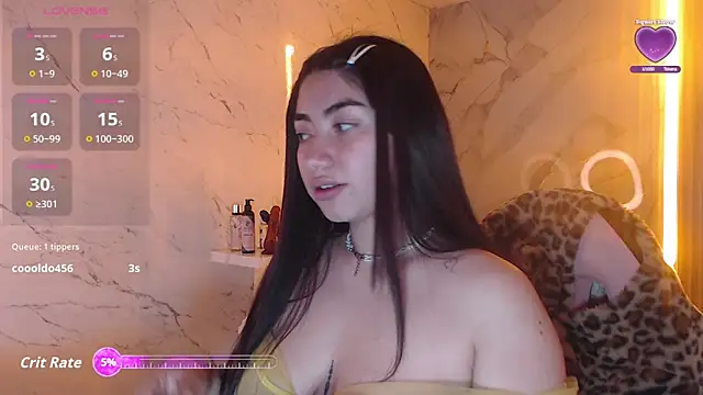 Sophia tf online show from 09/28/25, 01:16