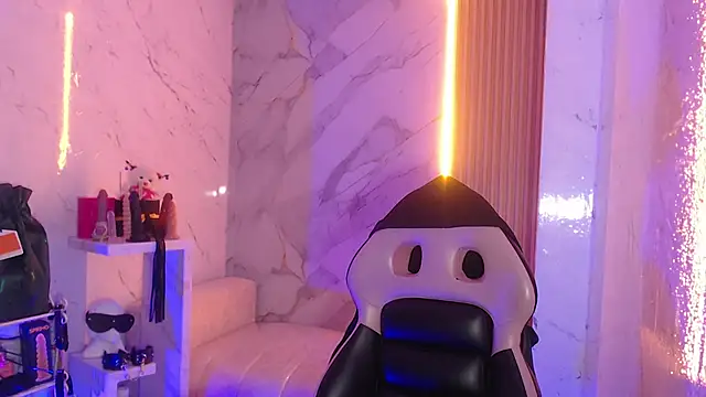 Sophia tf online show from 02/12/26, 03:56