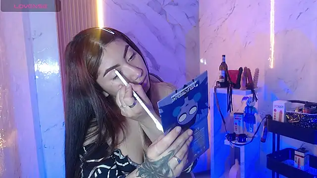 Sophia tf online show from 05/05/26, 03:47