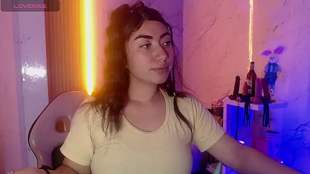 Sophia tf online show from 05/14/26, 04:08