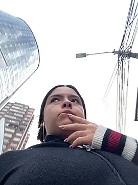 EmilyHarperr online show from 10/24/25, 11:28