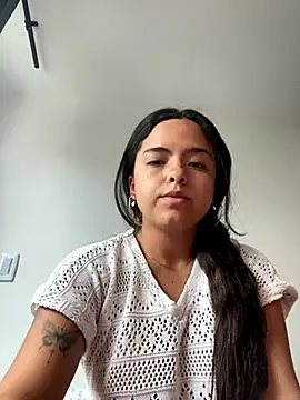 EmilyHarperr online show from 11/20/25, 11:43