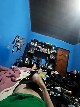 boysafado2521 online show from 09/13/25, 04:01