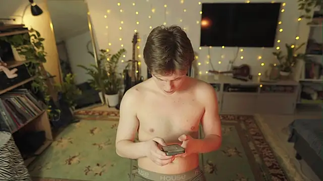 RusBradPitt online show from 03/10/26, 03:39