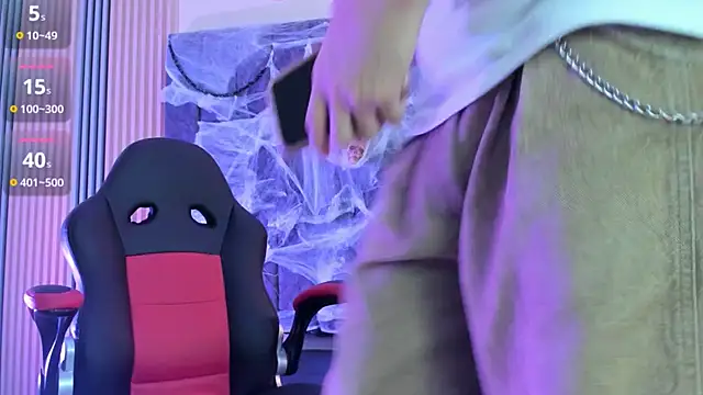 DustinandJordan online show from 10/08/25, 04:54