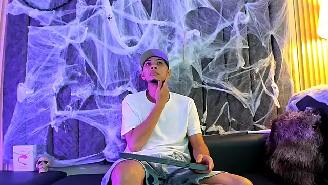 DustinandJordan online show from 10/09/25, 05:05