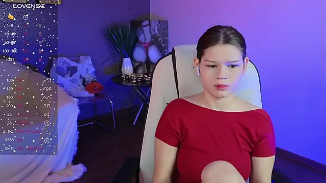 Lunamytrend online show from 11/03/25, 06:14