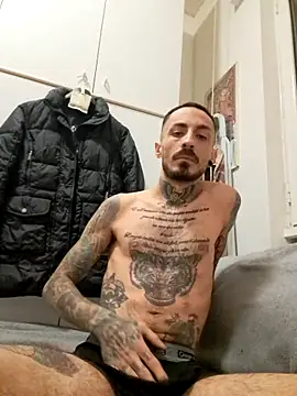 Robe420 online show from 11/06/25, 04:19