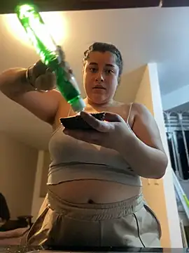 Tokio Sakura online show from 10/26/25, 03:01