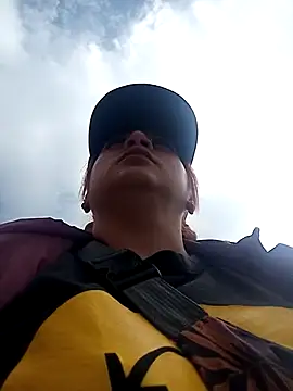 Mariana-94 online show from 12/19/25, 03:08