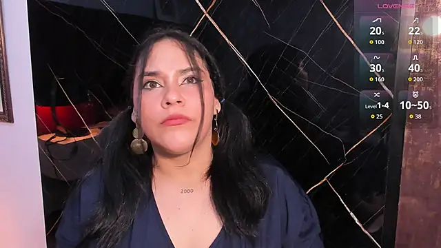 TIFFANY GLOW   online show from 09/14/25, 08:08