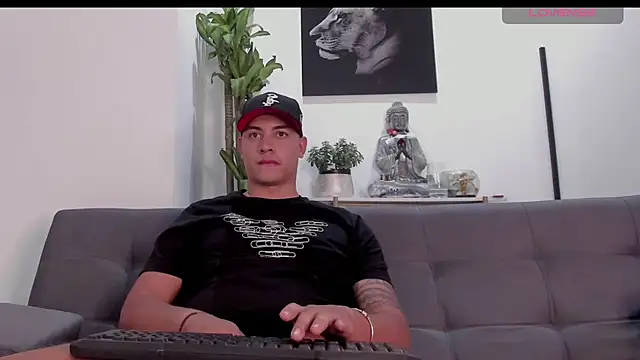 Snapshot of StephanMyers chatting on 09/15/25, 07:25 StephanMyers online show from 09/15/25, 07:25