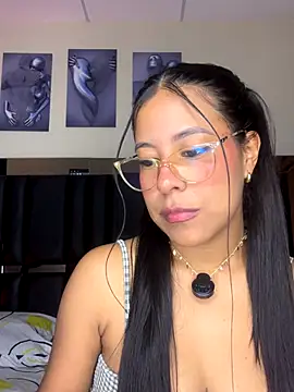 Snapshot of Kendra_C chatting on 09/10/25, 12:54 Kendra C online show from 09/10/25, 12:54