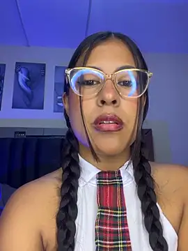 Snapshot of Kendra_C chatting on 09/26/25, 01:31 Kendra C online show from 09/26/25, 01:31