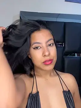 Snapshot of Kendra_C chatting on 11/13/25, 01:15 Kendra C online show from 11/13/25, 01:15