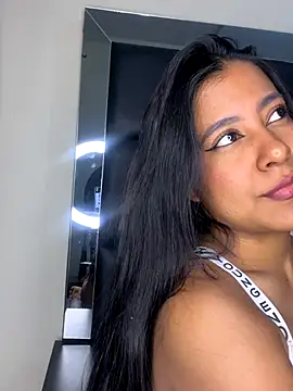 Snapshot of Kendra_C chatting on 12/05/25, 03:26 Kendra C online show from 12/05/25, 03:26