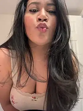 Myonlyprincess1 online show from 03/24/26, 06:07