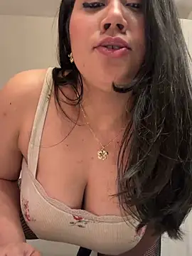 Myonlyprincess1 online show from 04/15/26, 05:25