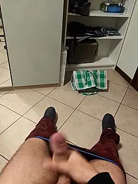 LucifertheGenius online show from 04/10/26, 09:58