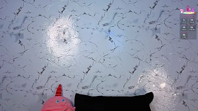 Snapshot of andrea_miller1 chatting on 09/22/25, 05:09 andrea miller1 online show from 09/22/25, 05:09