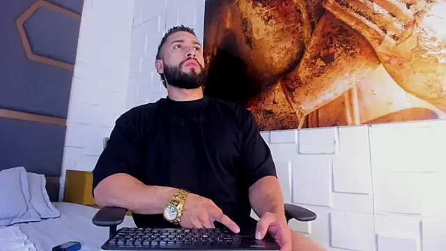 massimofiore  online show from 11/03/25, 03:52