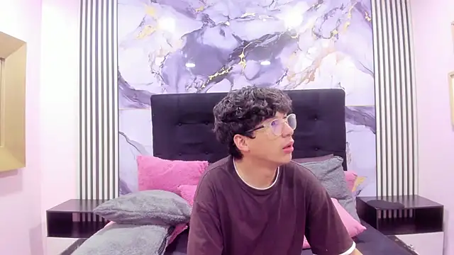 Desire Ecstasy online show from 02/03/26, 03:15