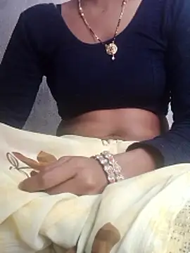 Snapshot of Hut_rotu_cute chatting on 02/10/26, 10:19 Hut rotu cute online show from 02/10/26, 10:19