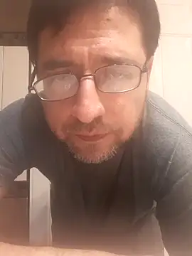 Gearsuit online show from 09/24/25, 08:17