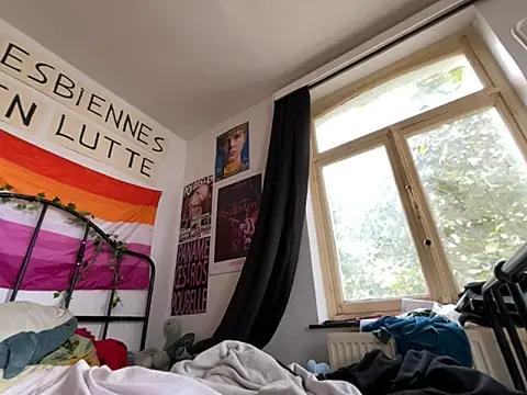 Snapshot of Styxlust chatting on 09/12/25, 02:39 Styxlust online show from 09/12/25, 02:39