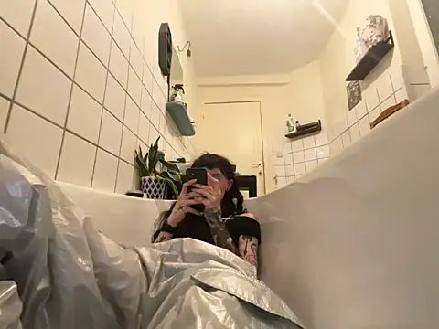 Snapshot of Styxlust chatting on 02/20/26, 08:42 Styxlust online show from 02/20/26, 08:42