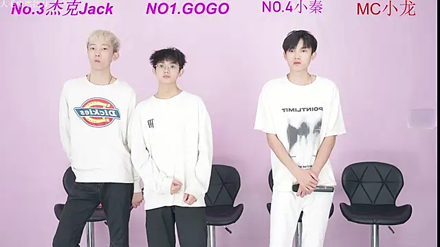 Snapshot of BeautifulBoys-888 chatting on 09/26/25, 11:25 BeautifulBoys-888 online show from 09/26/25, 11:25