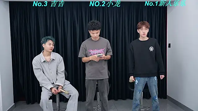 Snapshot of BeautifulBoys-888 chatting on 03/26/26, 04:01 BeautifulBoys-888 online show from 03/26/26, 04:01