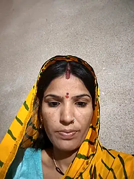Snapshot of Riya_jaan12 chatting on 03/27/26, 07:47 Riya jaan12 online show from 03/27/26, 07:47